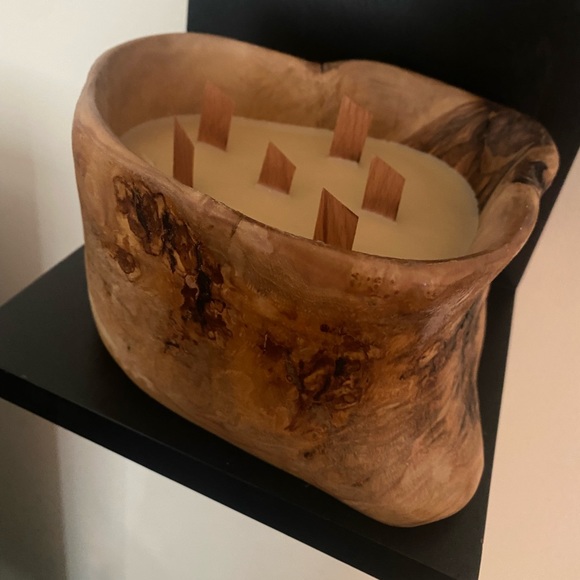 💙Olive wood Musk candle - Picture 2 of 5